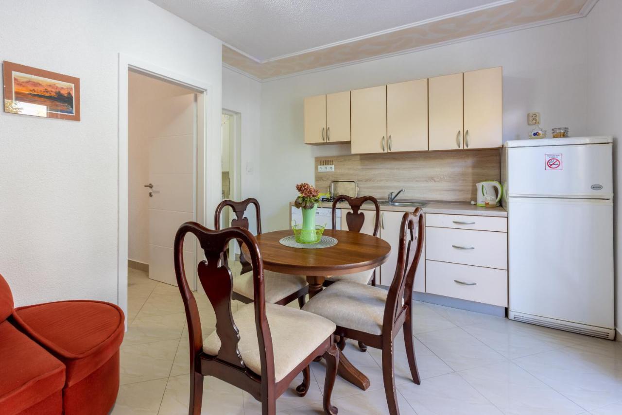 Apartments Pera Селце Екстер'єр фото