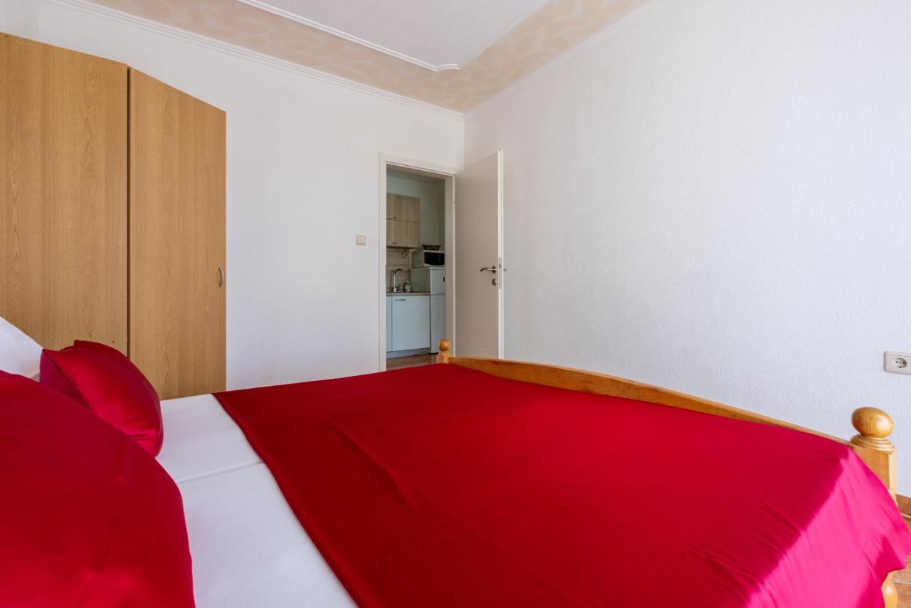 Apartments Pera Селце Екстер'єр фото