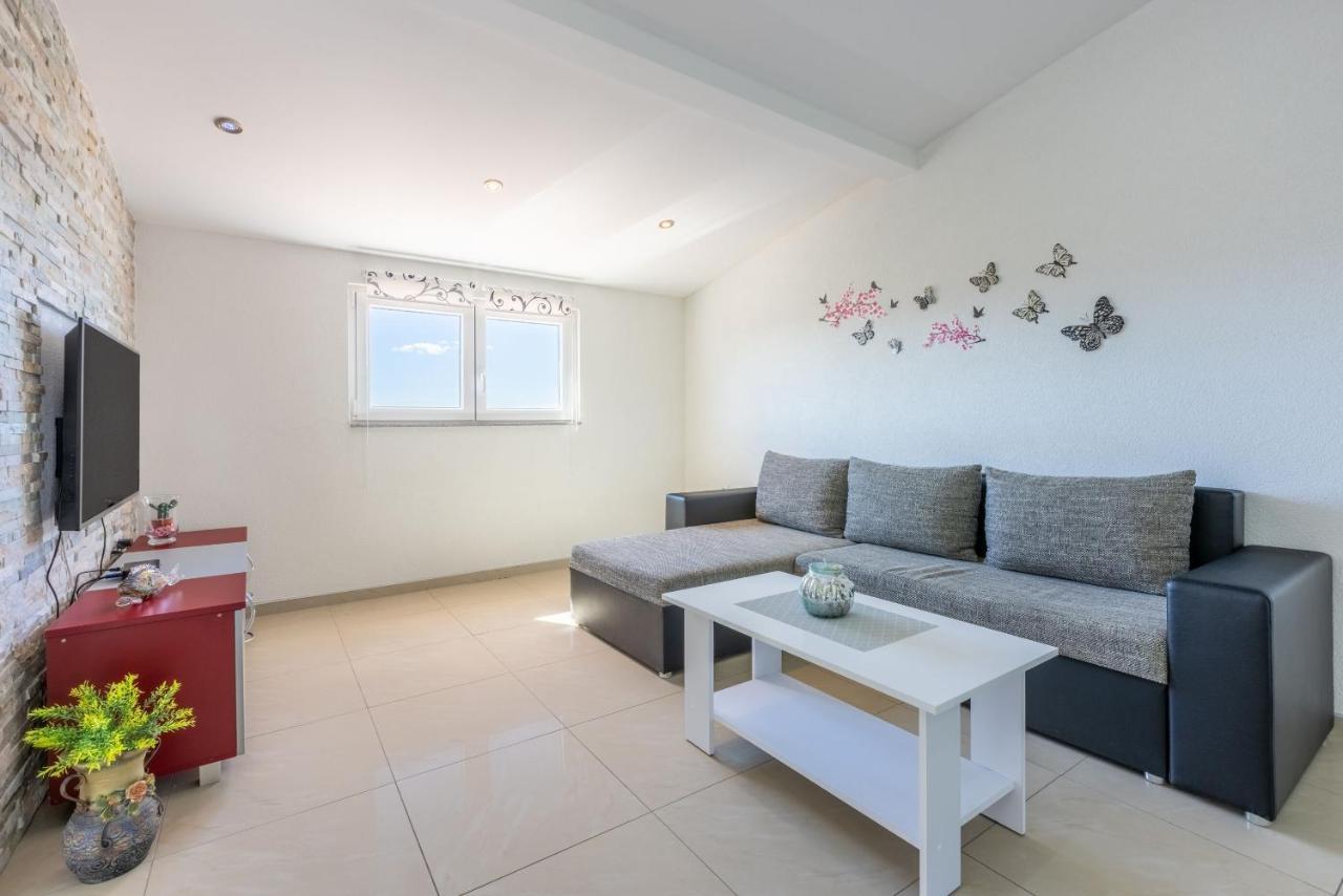 Apartments Pera Селце Екстер'єр фото